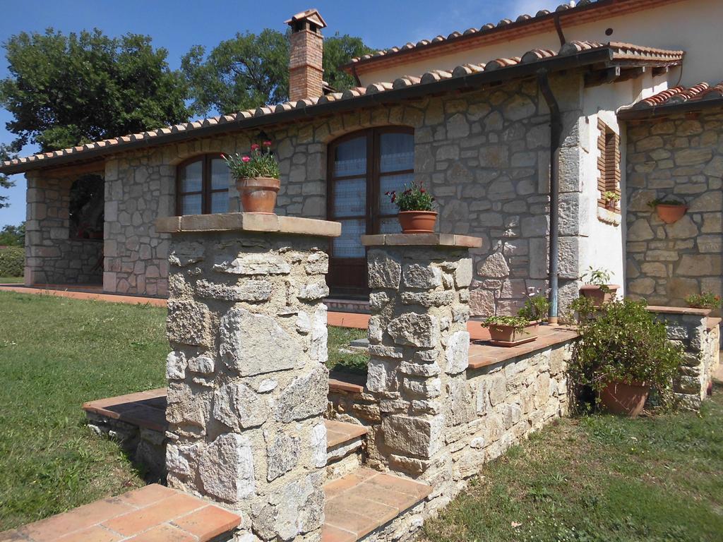 Agriturismo La Castellina Saturnia Exterior foto
